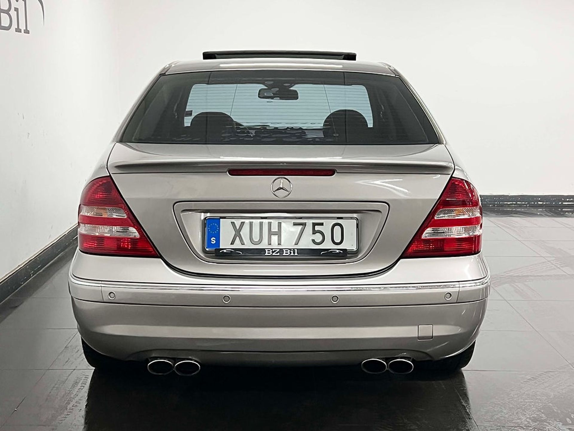Mercedes-Benz C 2005, kuva 4/10