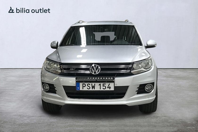 Bild 3 av Volkswagen Tiguan 2.0 TDI 4Motion DSG R-Line 177hk Drag Backkamera