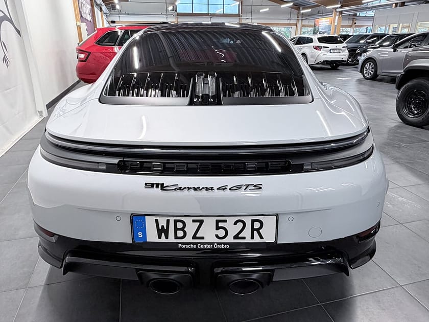 Bild 4 av Porsche 911 Carrera 4 GTS
