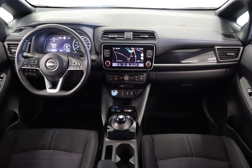 Bild 5 av Nissan Leaf N-Connecta 40 kwh / 360° / V-Hjul / Värmepump