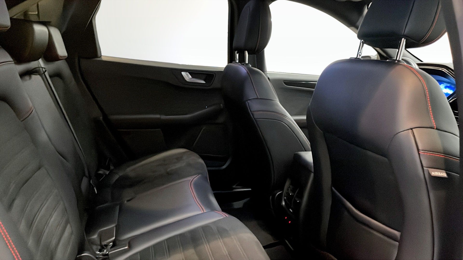 Ford Kuga 2.5 Plugin-Hybrid ST-Line 2021, bild 5/10
