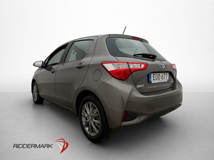 Bild 5 av Toyota Yaris Hybrid e-CVT 101hk Active Kamera Bluetooth AC