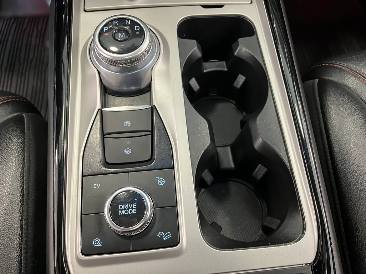 Ford Explorer Plug-In Hybrid