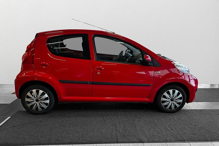 Bild 3 av Peugeot 107 5-dörrar 1.0 Manuell 68hk