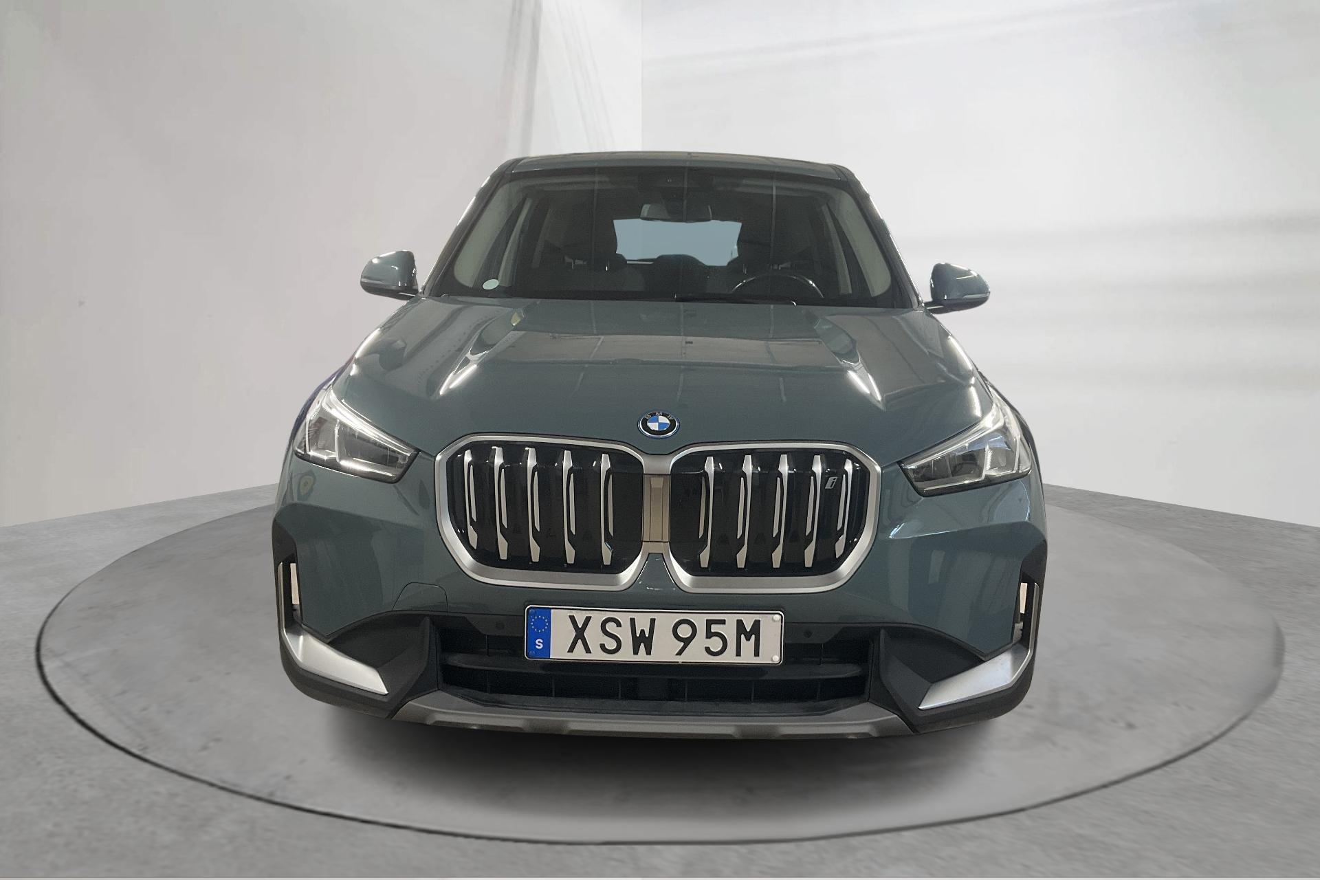 BMW X1 iX1 xDrive30 2024, photo 5/10