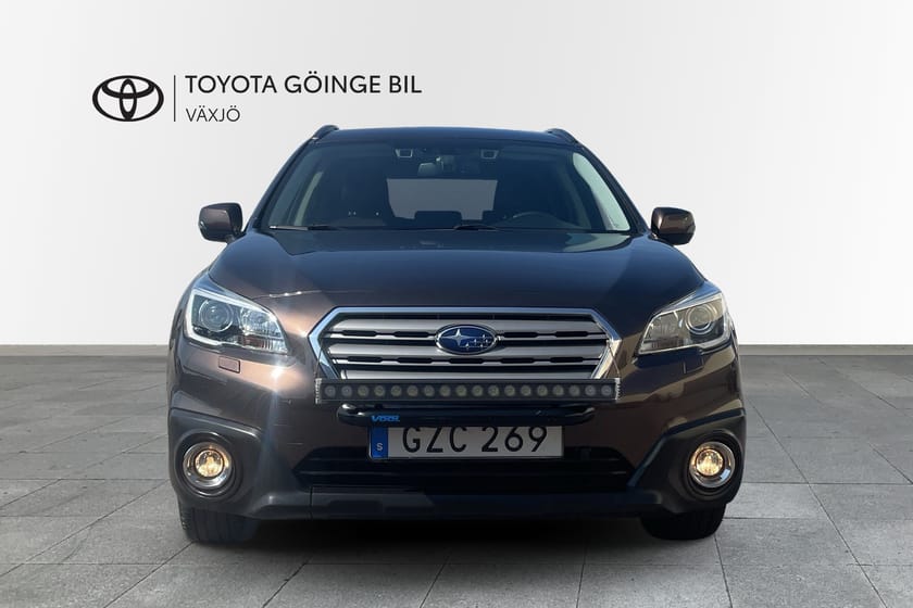 Bild 5 av Subaru Outback Summit 2.0 4WD M/K värmare Drag V-hjul