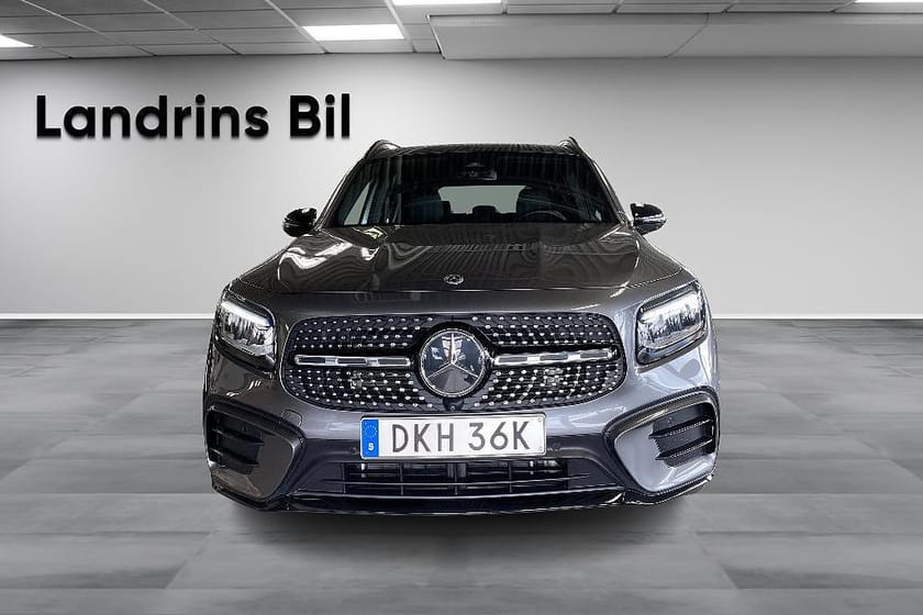 Bild 2 av Mercedes-Benz GLB 200 AMG Line Advanced Plus, Värmare, Drag,7-sits,Night