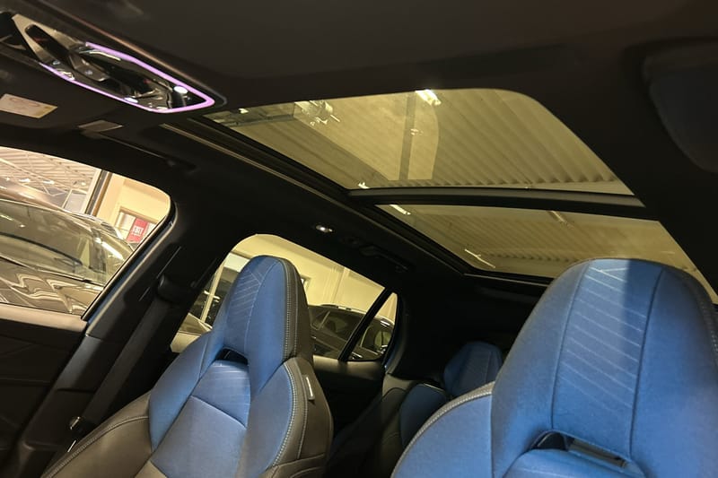 Lynk & Co 01 PHEV
