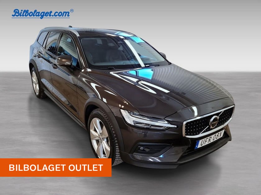 Bild 1 av Volvo V60 Cross Country B4 AWD Diesel Plus * OUTLET *
