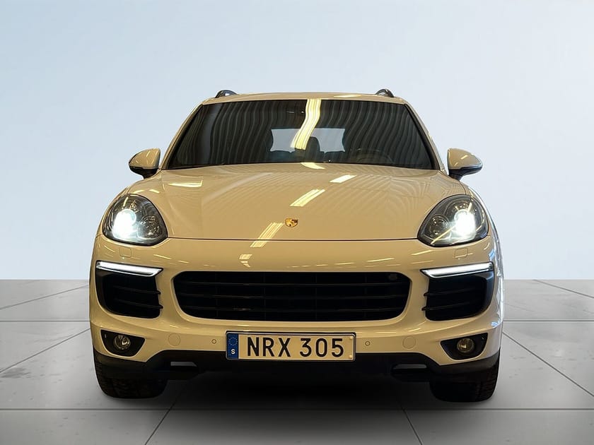Bild 2 av Porsche Cayenne S E-Hybrid AWD 416hk Drag/Värmare/Kamera/SoV-Hjul