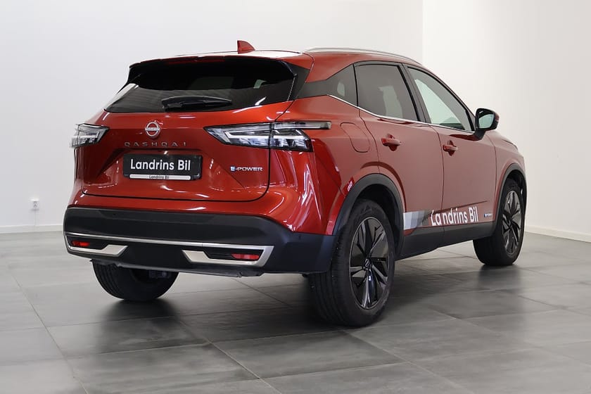 Bild 3 av Nissan Qashqai e-POWER 2WD Tekna black MY24 Demobil