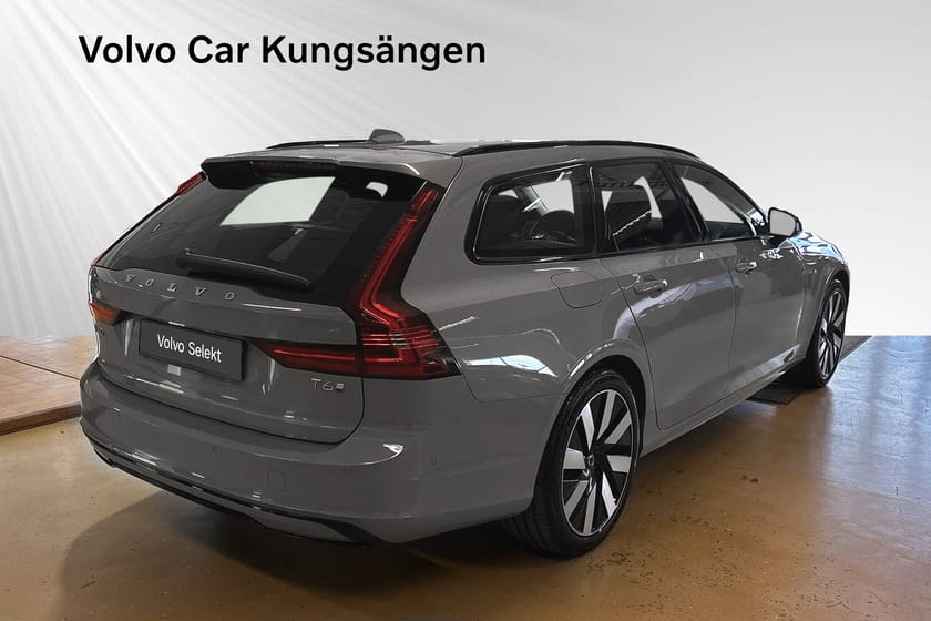 Bild 5 av Volvo V90 T6 Plus Dark Nordic Edition 360/HARMAN/LÄDER