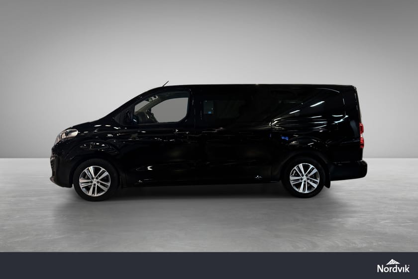Bilde 4 av Peugeot e-Traveller 75 8 Seter/Lang/Krok/Høyt utstyrt/Meget romslig bil!