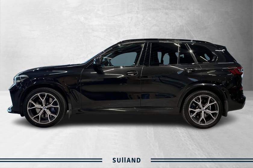 Bilde 2 av BMW X5 xDrive45e iPerformance M Sport/Shadowline/Komfortseter/21"/Sky Lounge/Harman/
