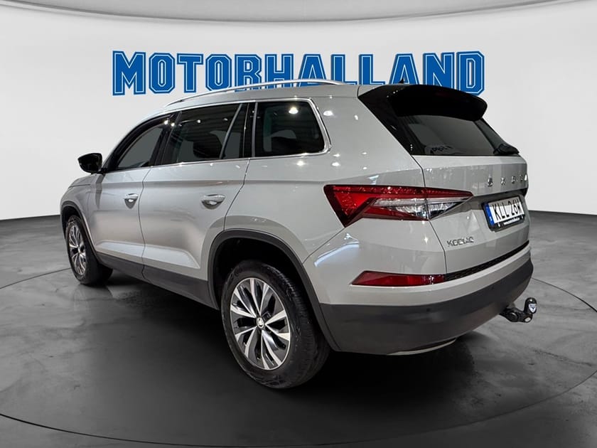 Bild 3 av Škoda Kodiaq 7-Seater STYLE 2,0 TDI 200 HK 7 VXL DSG 4X4 LÄDER 7-SITS