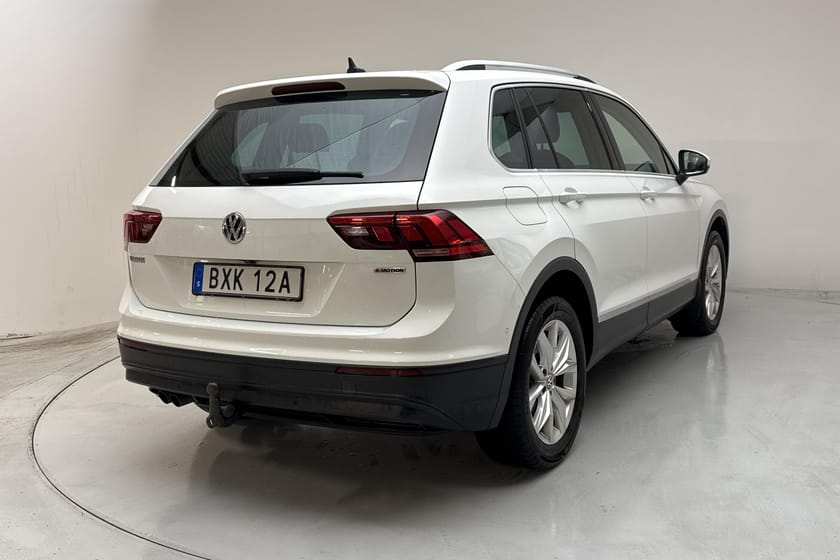 Bild 3 av Volkswagen Tiguan 2.0 TSI 4MOTION 190hk Drag Värmare CarPlay