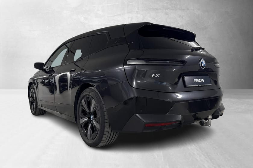 Bilde 3 av BMW iX xDrive40