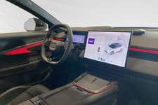 Lynk & Co 08 PHEV