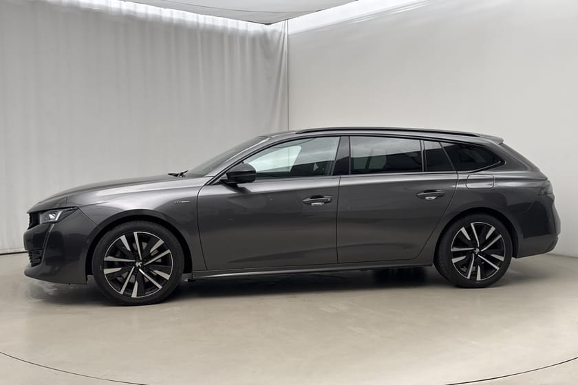 Bild 2 av Peugeot 508 SW Hybrid 1.6 (225hk) GT Backkamera Drag