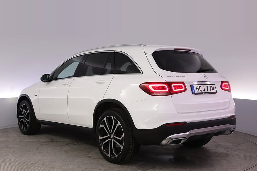 Bild 4 av Mercedes-Benz GLC 300 e 4MATIC Pano Kamera Navi Värmare