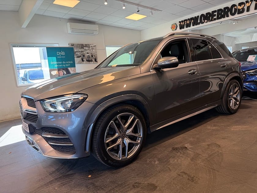 Bild 2 av Mercedes-Benz GLE 400 d 4MATIC AMG Drag Gps Pano Värmare Burmester SE UTR