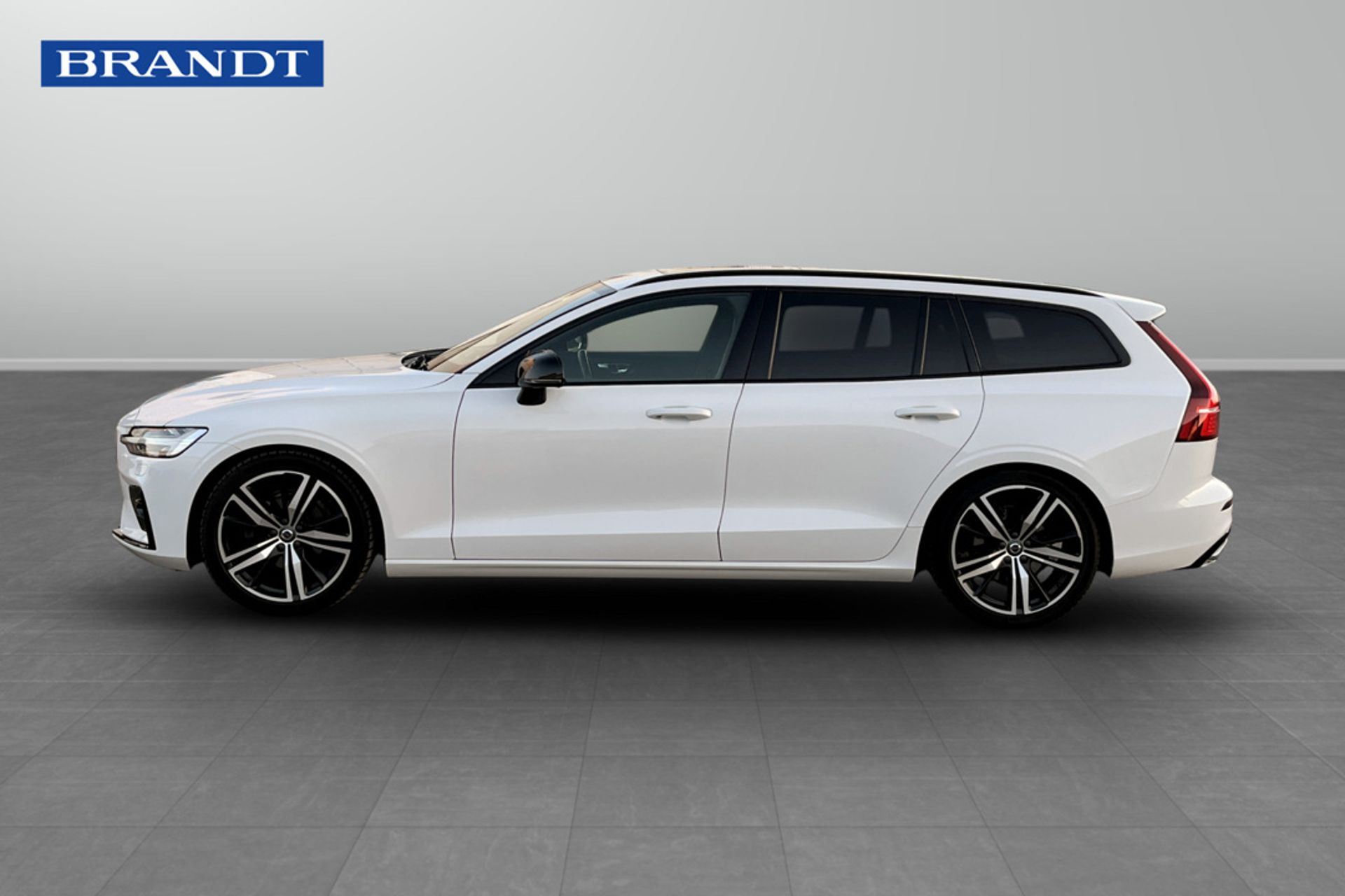 Volvo V60 D4 2020, photo 3/9