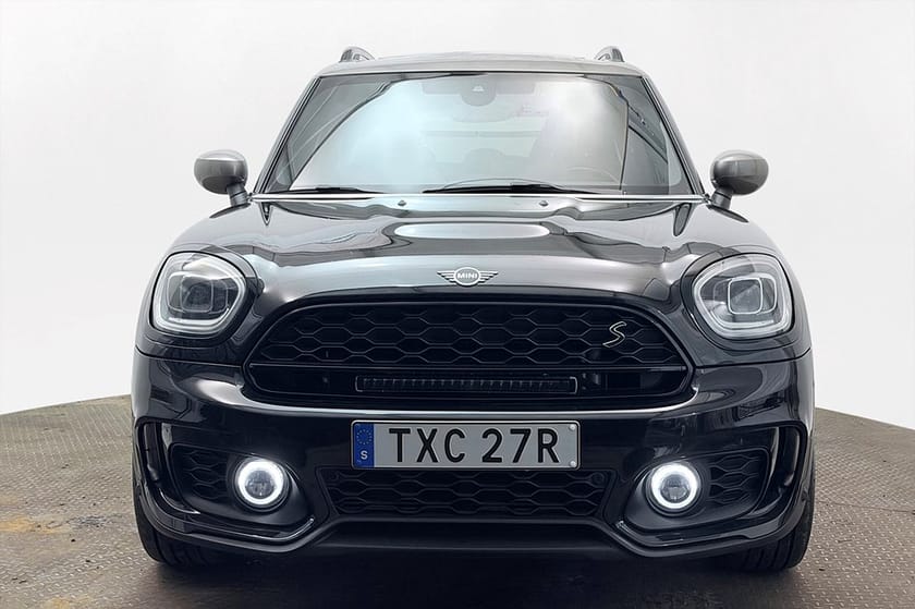 Bild 3 av MINI Countryman Cooper SE ALL4 Pano Navi Kamera Läder H/K 220hk