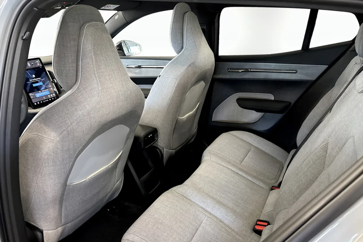 Volvo EX30 Twin Motor Performance