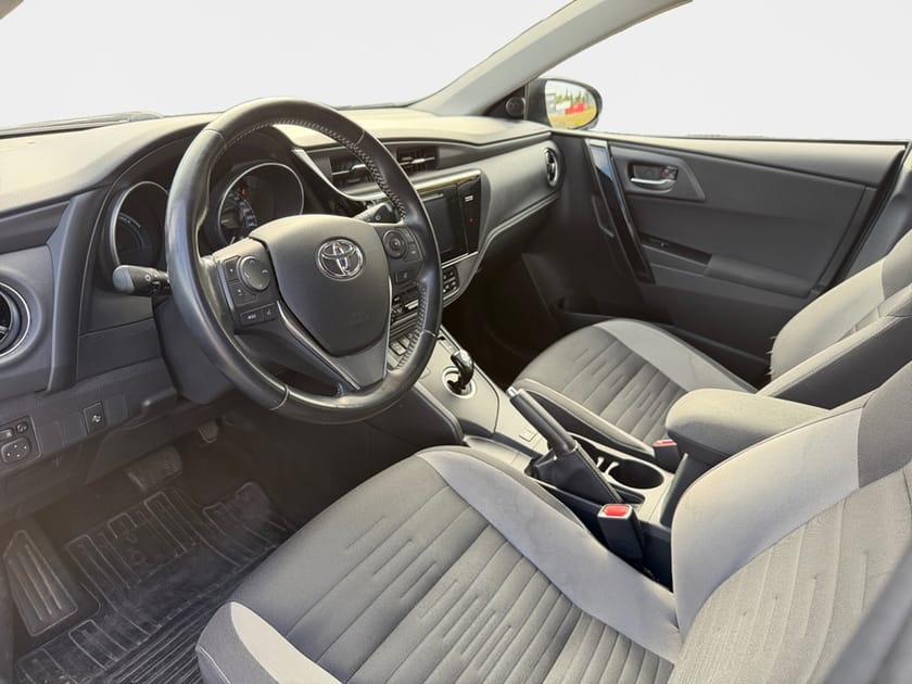 Bild 5 av Toyota Auris Touring Sports Hybrid e-CVT 136hk *Backkamera*