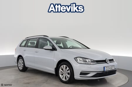 Volkswagen Golf Sportscombi Sc TSI 110hk Dragkrok Kamera App-Connect