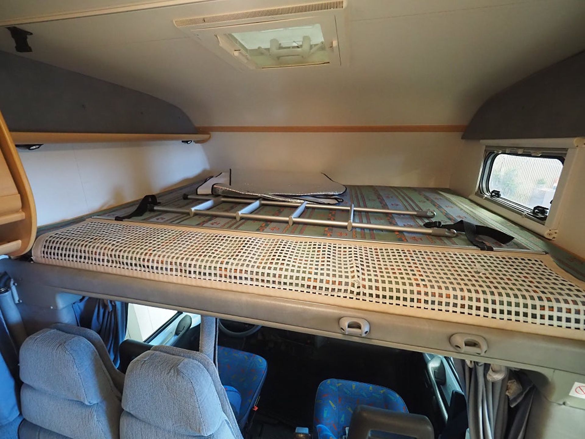Dethleffs Campervan Fiat 2.8 JTD 2001, photo 7/16
