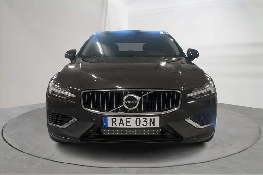 Bild 5 av Volvo V60 T6 AWD Recharge (350hk) Core Bright Värmare