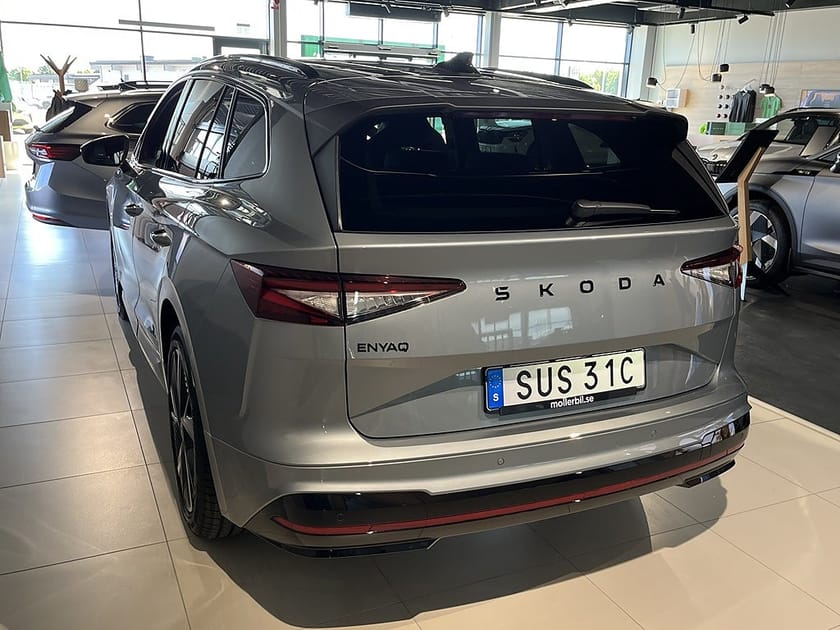 Bild 4 av Škoda Enyaq iV Skoda Coupe RS 340Hk 4X4 leasing fr. 6695:- 1,95% RÄNTA!!