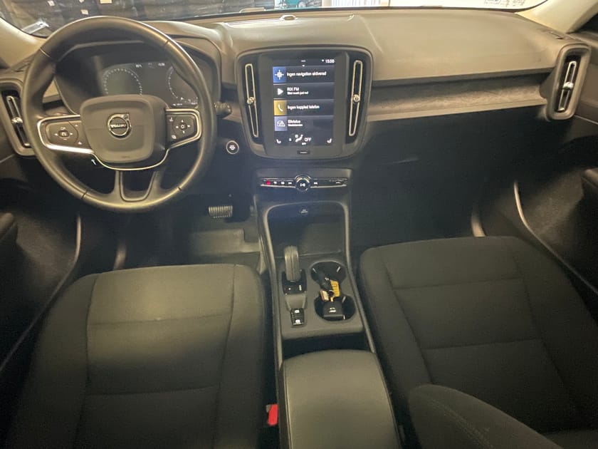 Bild 5 av Volvo XC40 T3 FWD aut Edition Backkamera Värmare