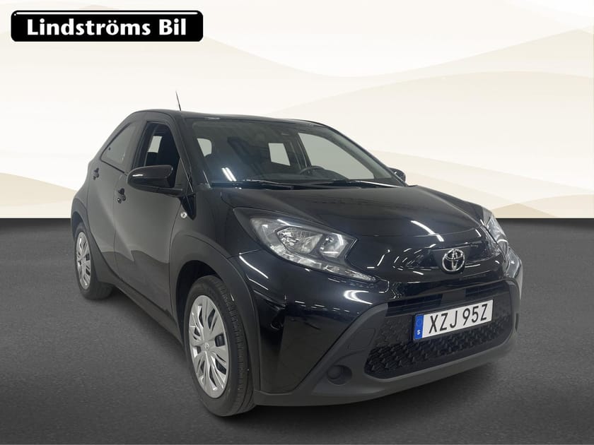 Bild 3 av Toyota Aygo X 1.0 M5 PLAY VINTERHJUL