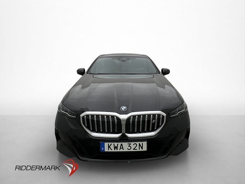 Bild 2 av BMW i5 eDrive40 Sedan