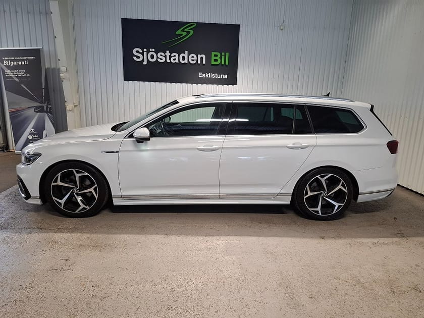Bild 4 av Volkswagen Passat Sportscombi SC 2.0 TDI 4M Cockpit/R-Line/Värmare/Drag/Nav