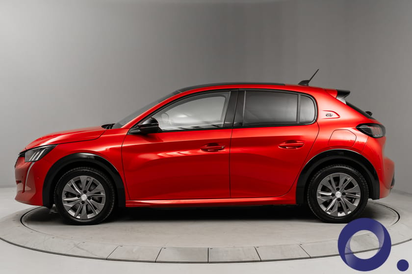 Bilde 2 av Peugeot e-208 GT | Adaptiv cruise | Soltak | Full LED | Navi