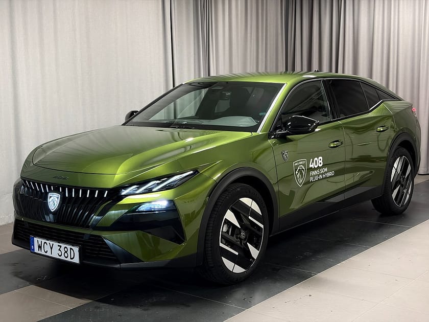 Bild 1 av Peugeot 408 Hybrid 145