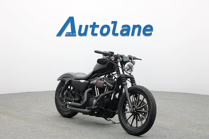 Bild 1 av Harley-Davidson Iron 883 *Vance & Hines, Le Pera, Nyservad