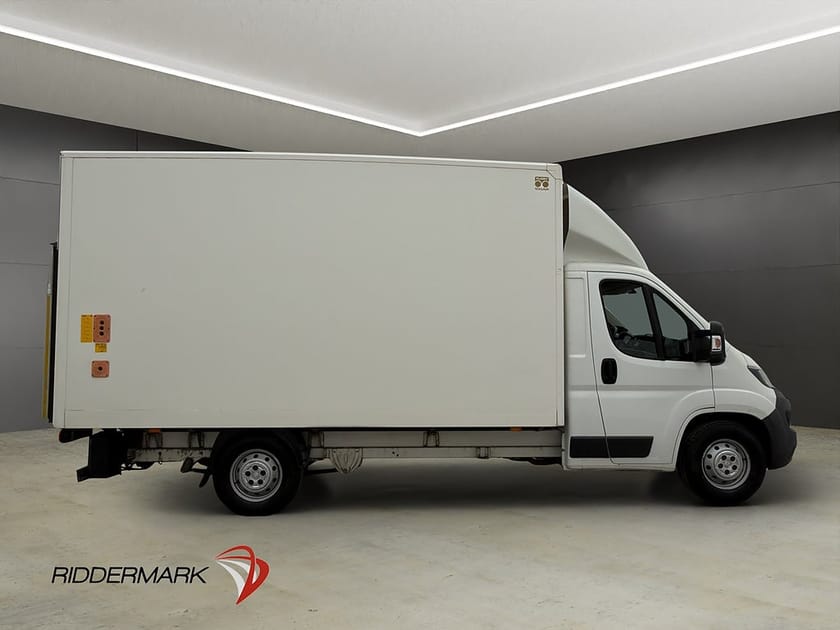 Bild 2 av Peugeot Boxer Chassi Cab 2.0HDi BAKGAVELLYFT B-Kamera Moms 1-Brukare