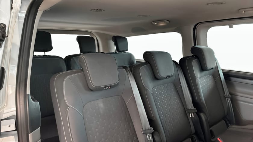 Bild 5 av Ford Tourneo Custom 340 Plug-in Hybrid Titanium 340L Phev Fwd