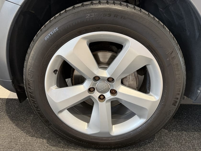 Bild 5 av Audi Q5 TDI 190hk Aut Drag Värmare S&V hjul