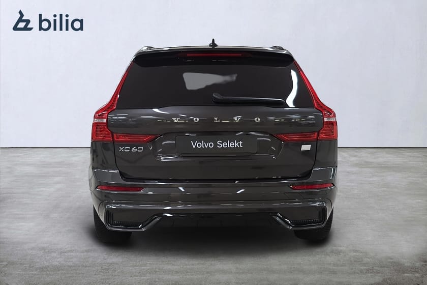 Bild 5 av Volvo XC60 Recharge T6 II Plus Dark Edition/HarmanK/360 Kamera/Navi/Värmare