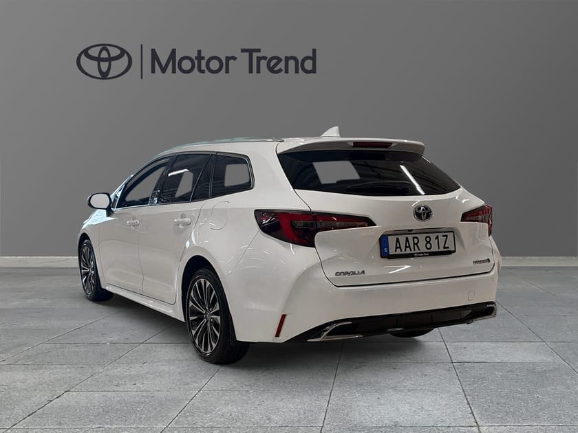 Bild 2 av Toyota Corolla Touring Sports Hybrid 1,8 STYLE VINTERHJUL