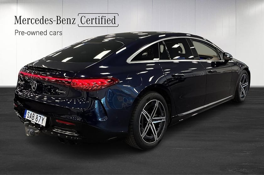 Bild 3 av Mercedes-Benz EQS 500 4MATIC AMG Drag Airmatic Hyperscreen Panorama