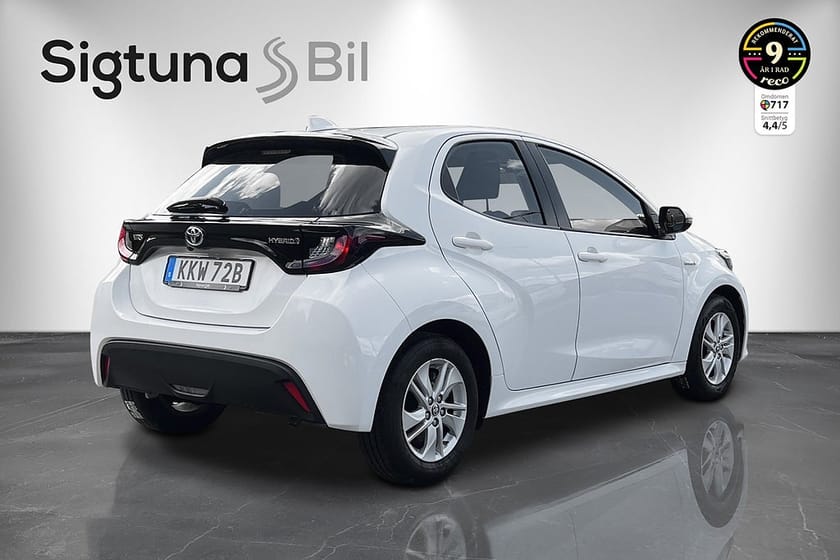 Bild 5 av Toyota Yaris Hybrid CVT Active / Backkamera / Värmare / Moms