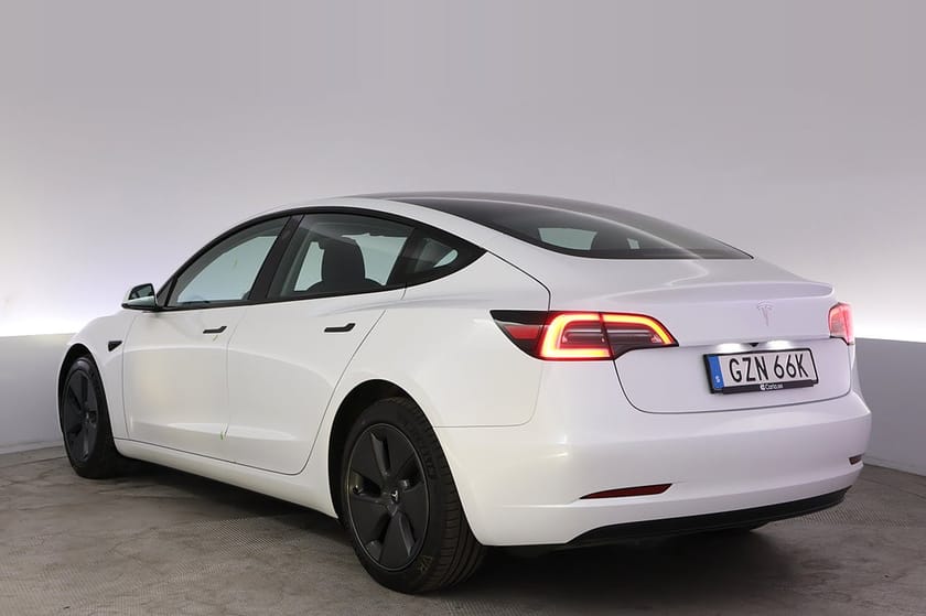 Bild 4 av Tesla Model 3 Standard Range Plus Refresh AP Pano