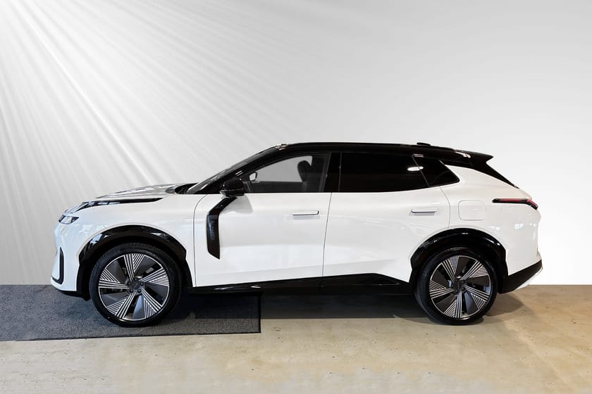 Bild 2 av Lynk & Co 08 PHEV More PL 5495KR