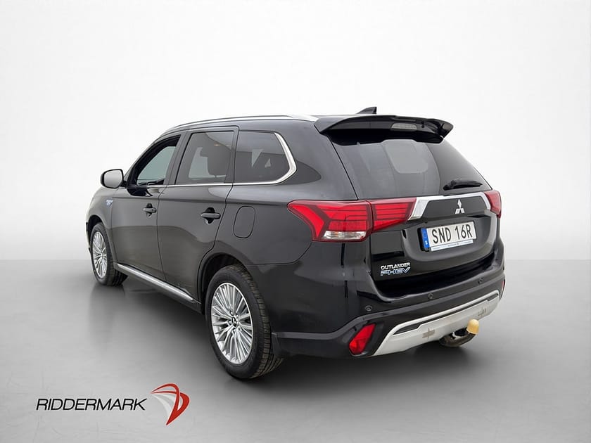 Bild 5 av Mitsubishi Outlander PHEV Business 224hk 360° Adaptiv-f Drag